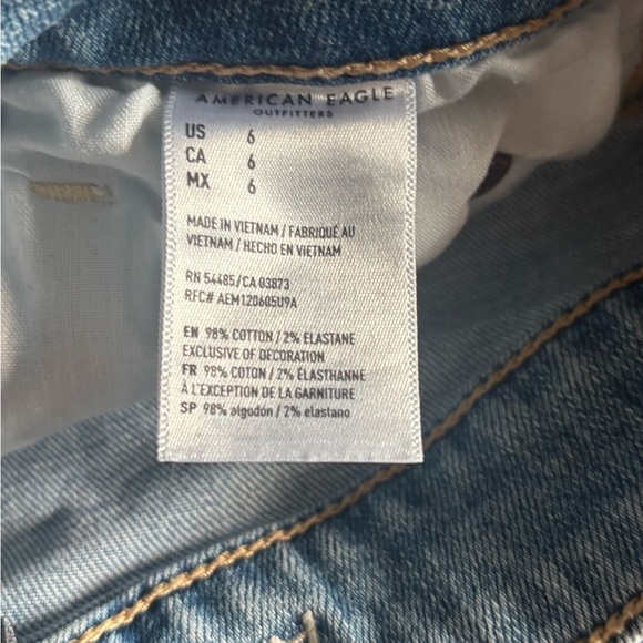 American Eagle Blue Cut Off Curvy Hi Rise Shortie Shorts Denim Distressed Size 6 - Picture 6 of 6